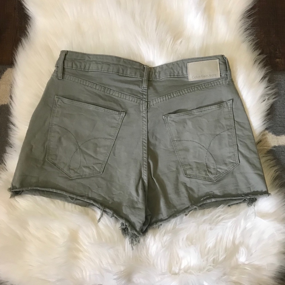 Calvin Klein Shorts - Picture 2 of 6